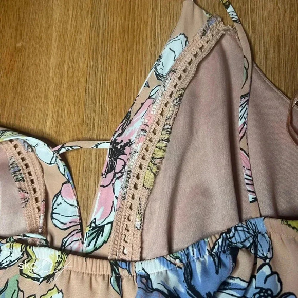 Sienna Sky Floral Jumpsuit in Pastel Hues - Picture 7 of 13